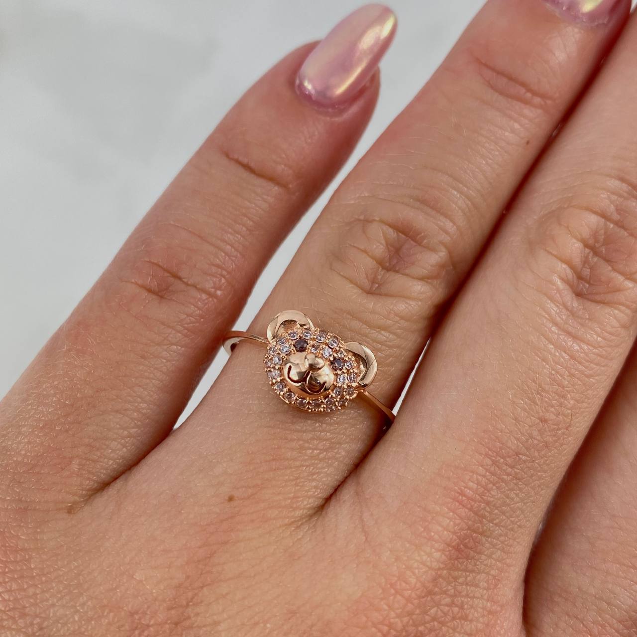 Anillo Oso 2.1gr / T7 1/2 / Circones Blancos Cafes Oro Rosa