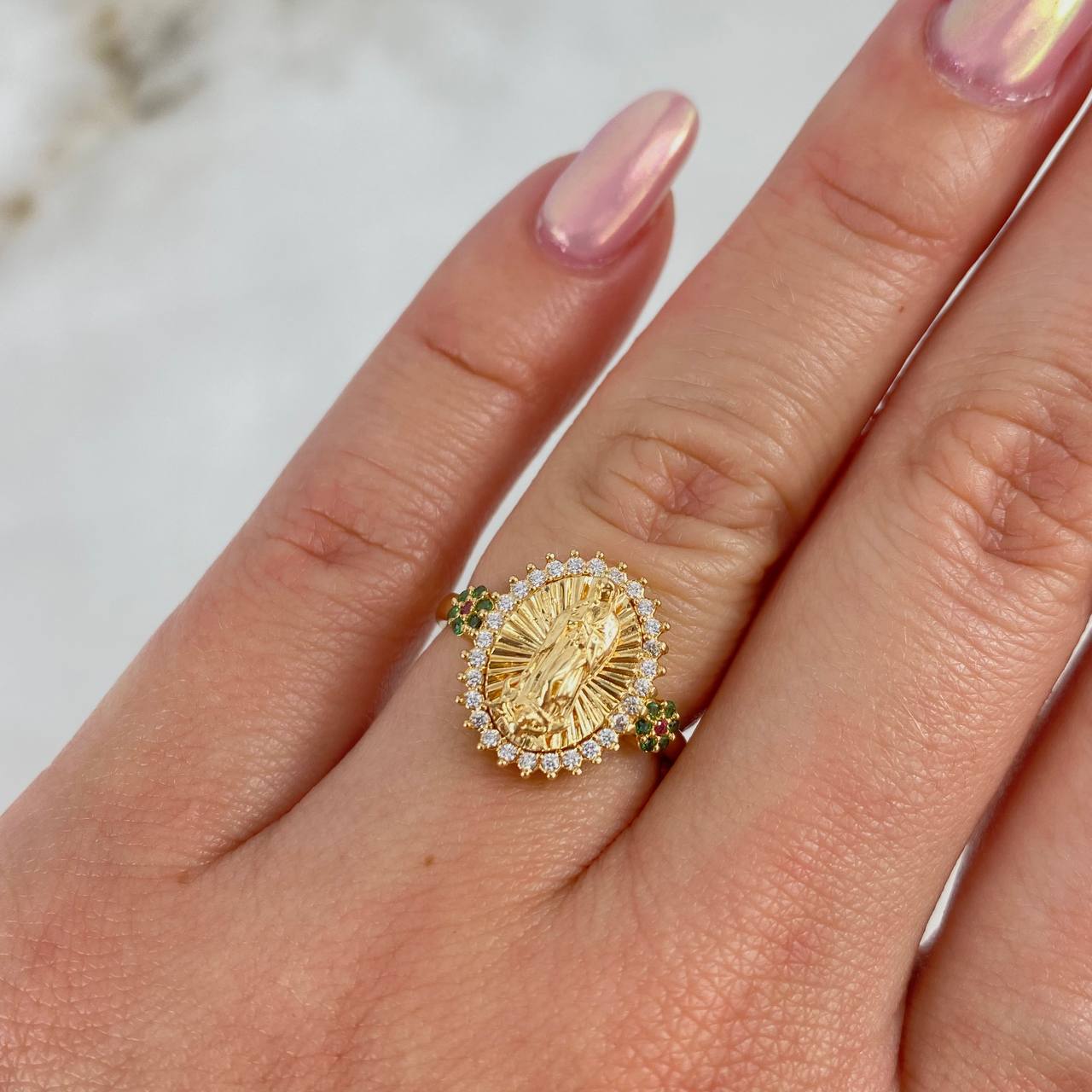 Anillo Virgen de Guadalupe Flores 3.7gr / T5 1/2 / Circones Blancos Verdes Rojos Oro Amarillo
