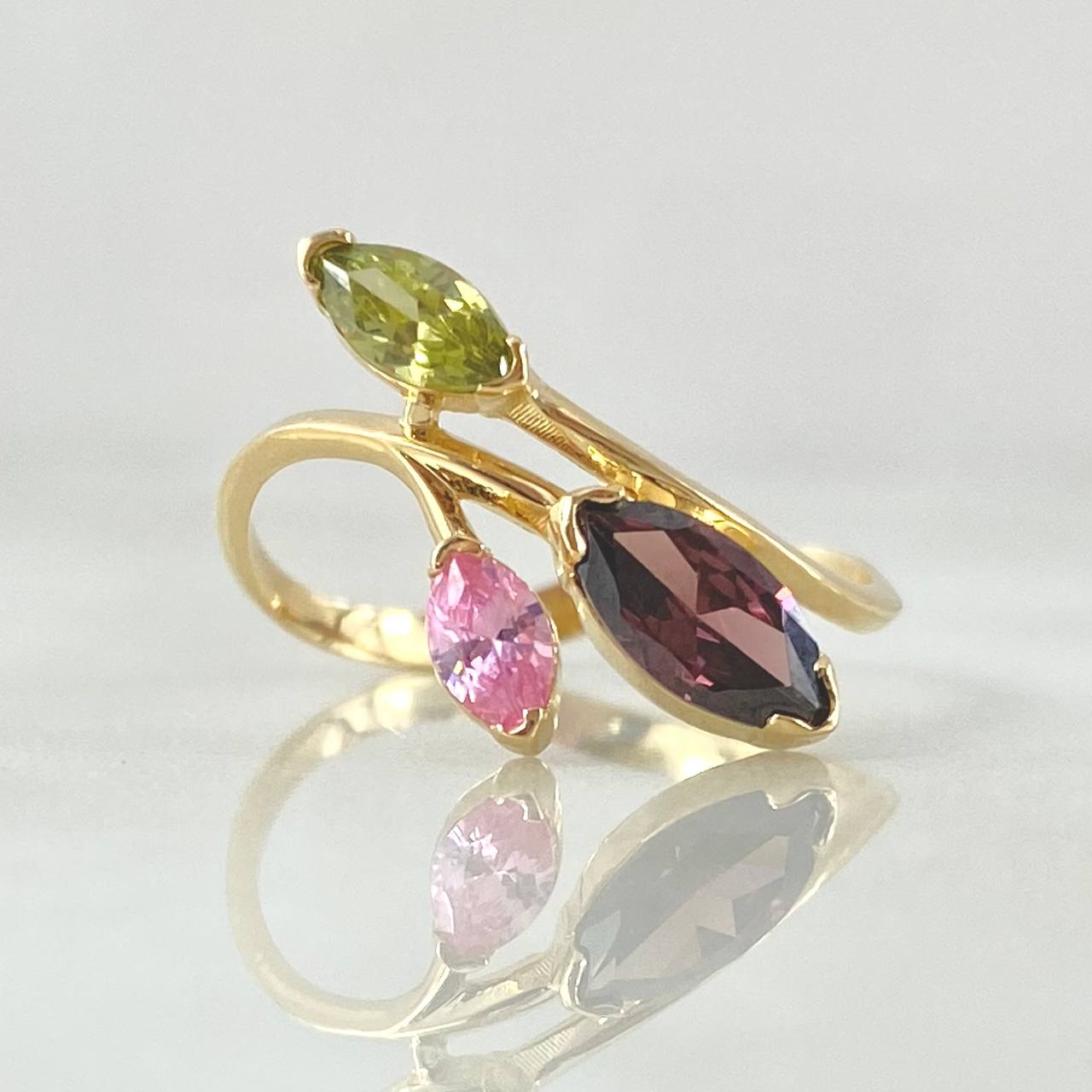 Set Hoja Laurel Desigual - Dije 2cm - Anillo T6 1/2 2.8gr Circones Multicolor Nac.Esp. Oro 18K