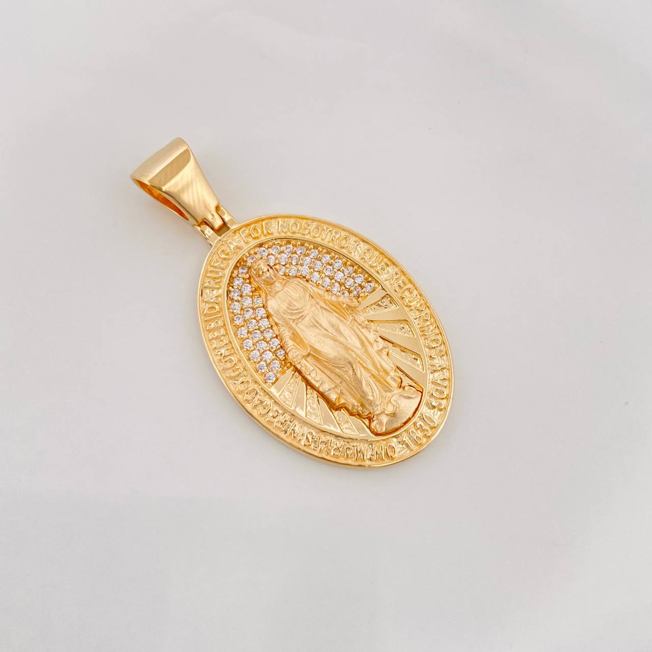 Dije Virgen Milagrosa 7.35g / 4cm Oro Amarillo 18K
