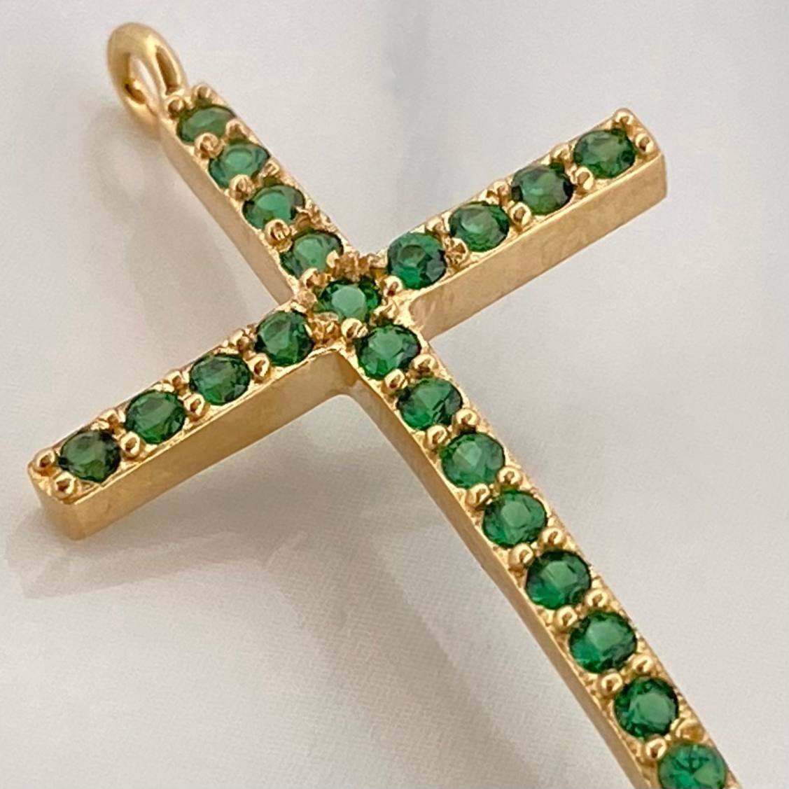 Herraje Cruz 1.5gr / 3.3cm / Oro Amarillo 18K %