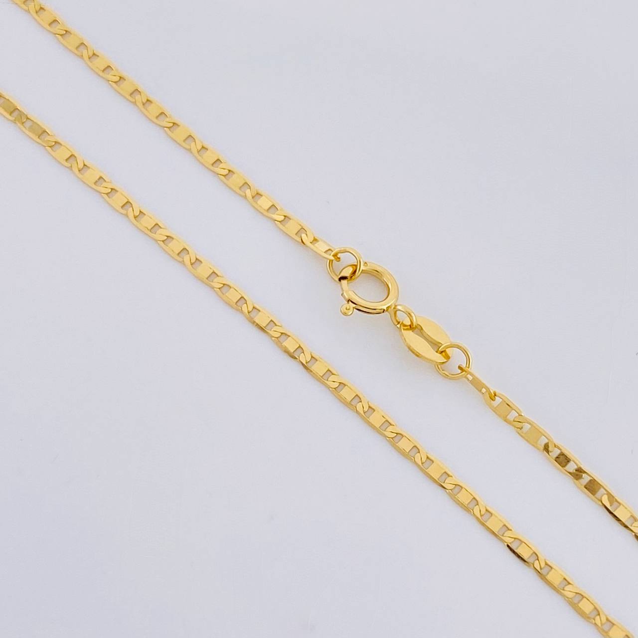 Cadena Plana 2g / 45cm / 1.4mm Oro Amarillo 18K