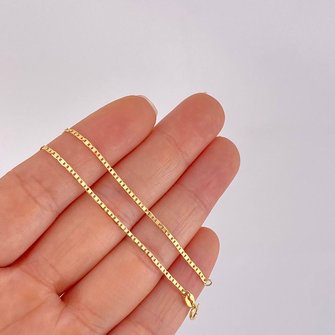 Cadena Plana 2g / 45cm / 1.4mm Oro Amarillo 18K