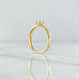 Anillo Solitario Carril Infinito 1.7gr / T6 3/4 / Circones Blancos Oro Amarillo 18K *