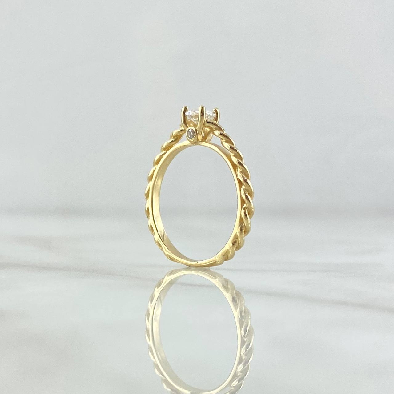 Anillo Solitario Entorchado 2.15gr / T3 3/4 / Circon Blanco Oro Amarillo 18K ©