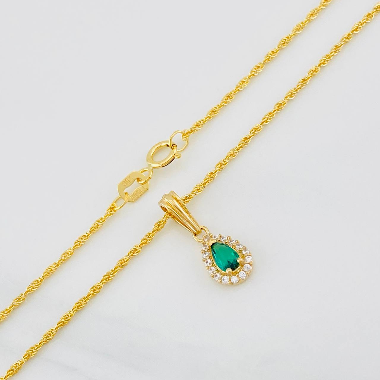 Set Cadena Lazo + Dije Halo Lagrima / 1.6g / 45cm Oro Amarillo 18K