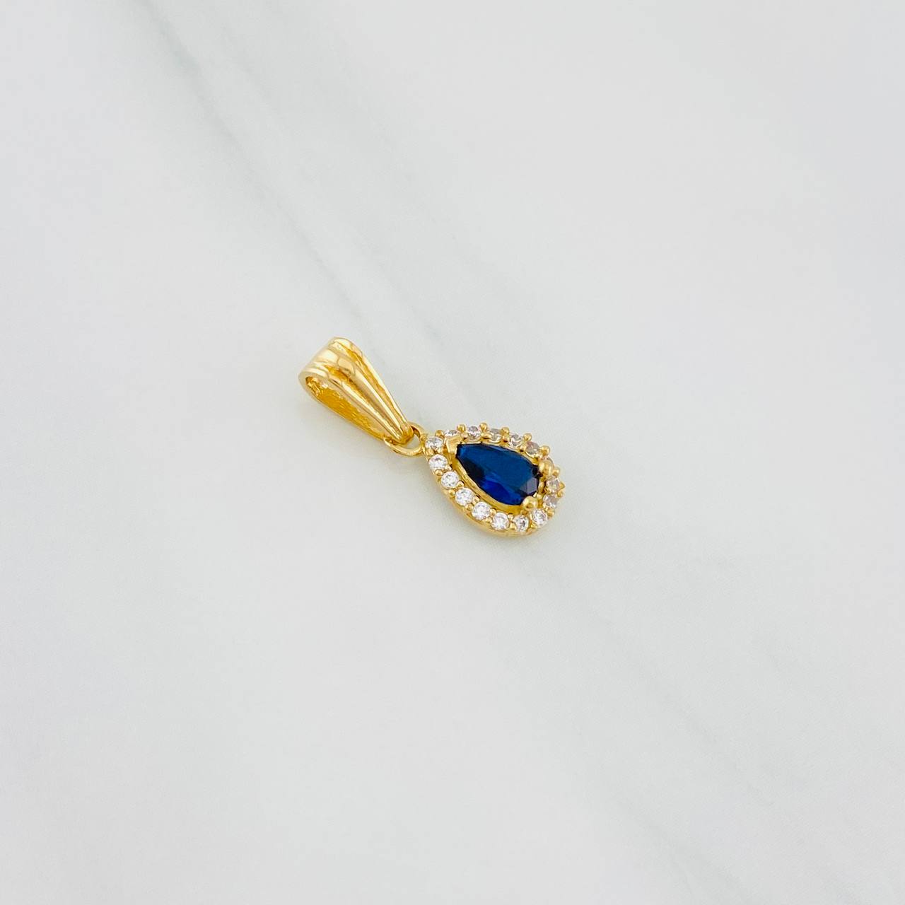 Dije Halo Gota 0.7g / 1.5cm Oro Amarillo 18K