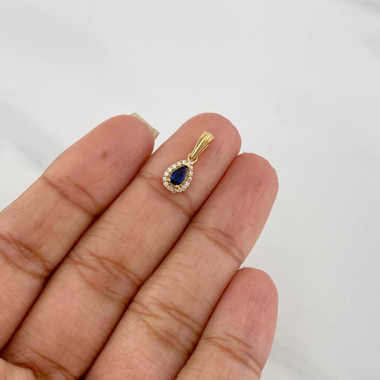 Dije Halo Gota 0.7g / 1.5cm Oro Amarillo 18K