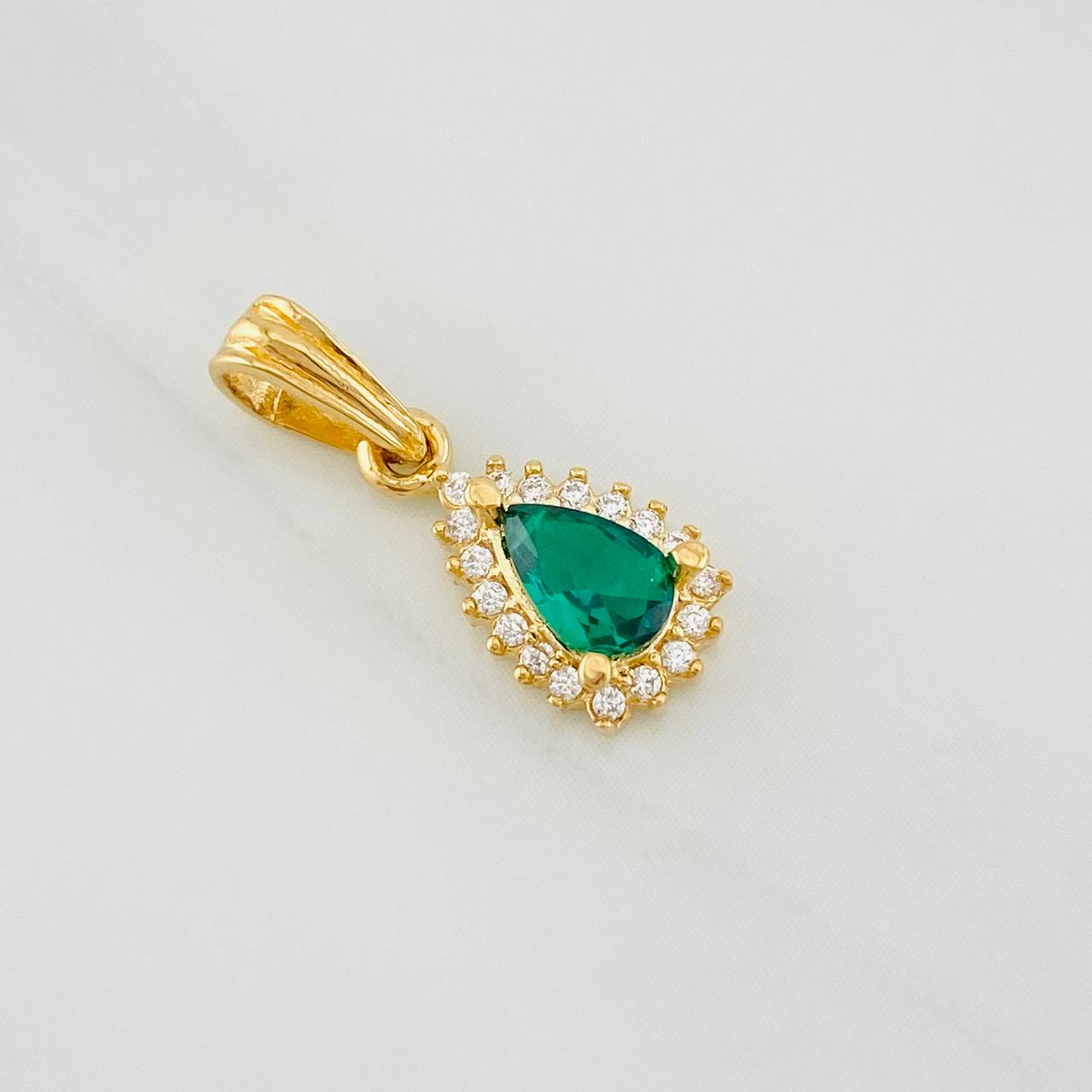 Dije Halo Gota 1.1g / 1.8cm Oro Amarillo 18K