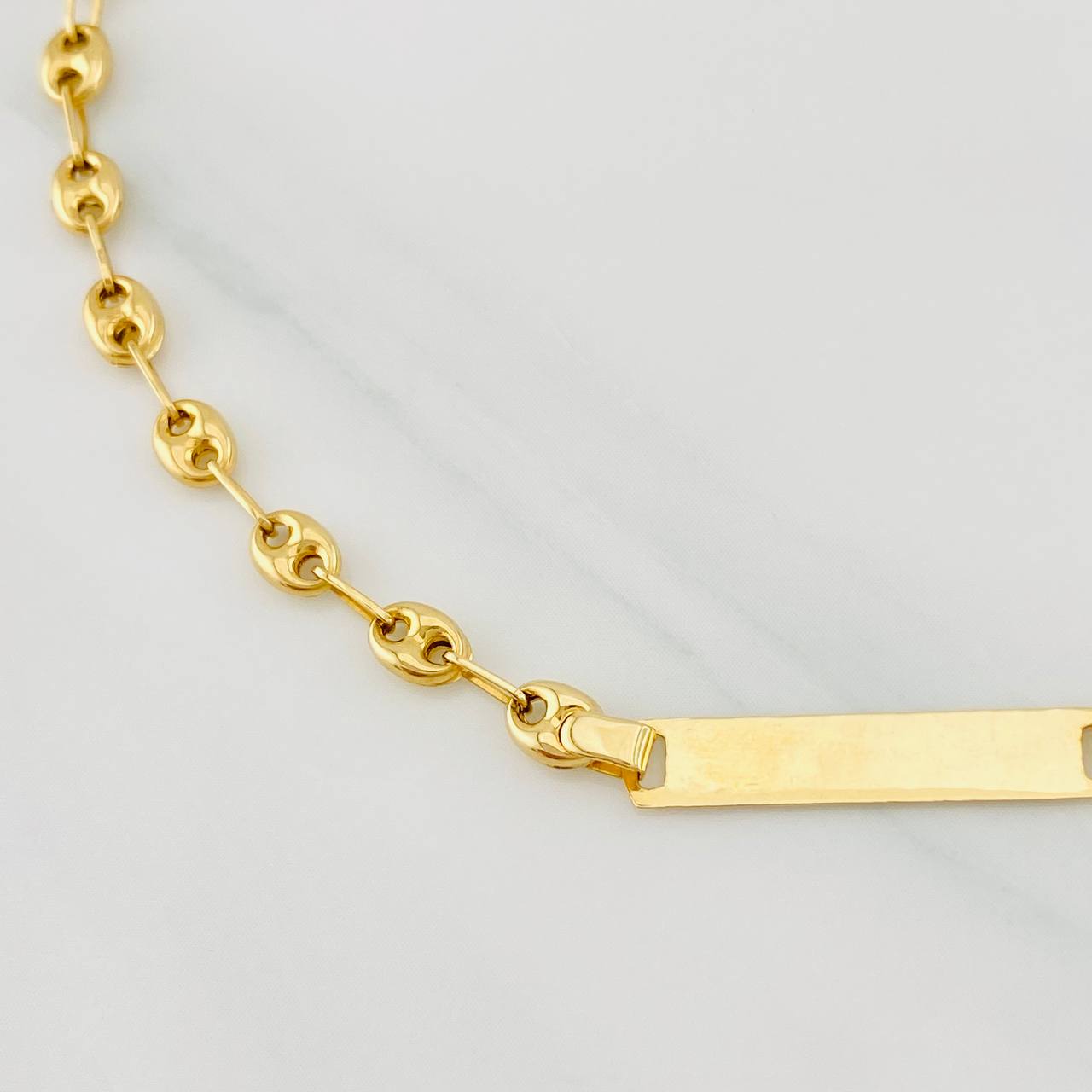 Pulso GC Placa Rectangular 1.75g / 15cm / 3.5mm Oro Amarillo 18K