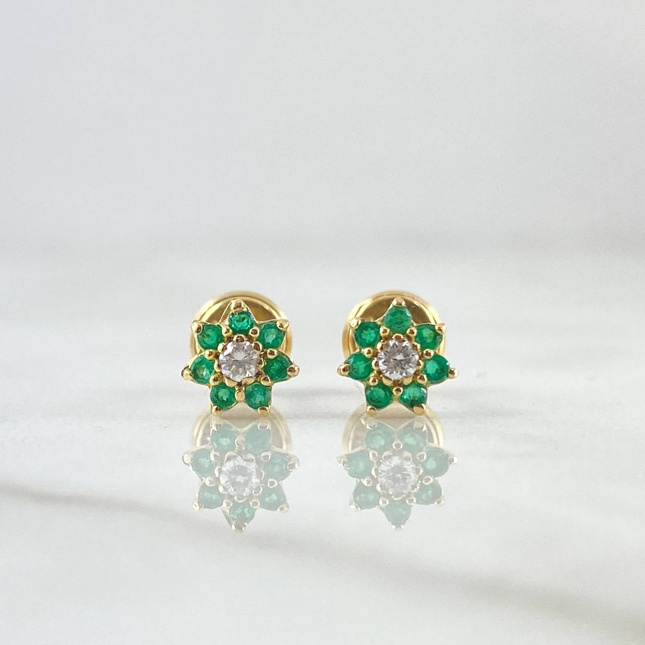 Topos Septima Flor 1gr / 6mm Esmeraldas 22pts Diamante 1pts Oro Amarillo 18K (Joya) ©