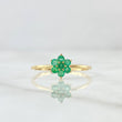 Anillo Flor Driada 1.35gr / T7 1/4 / Esmeraldas 7pts Oro Amarillo 18K (Joya)