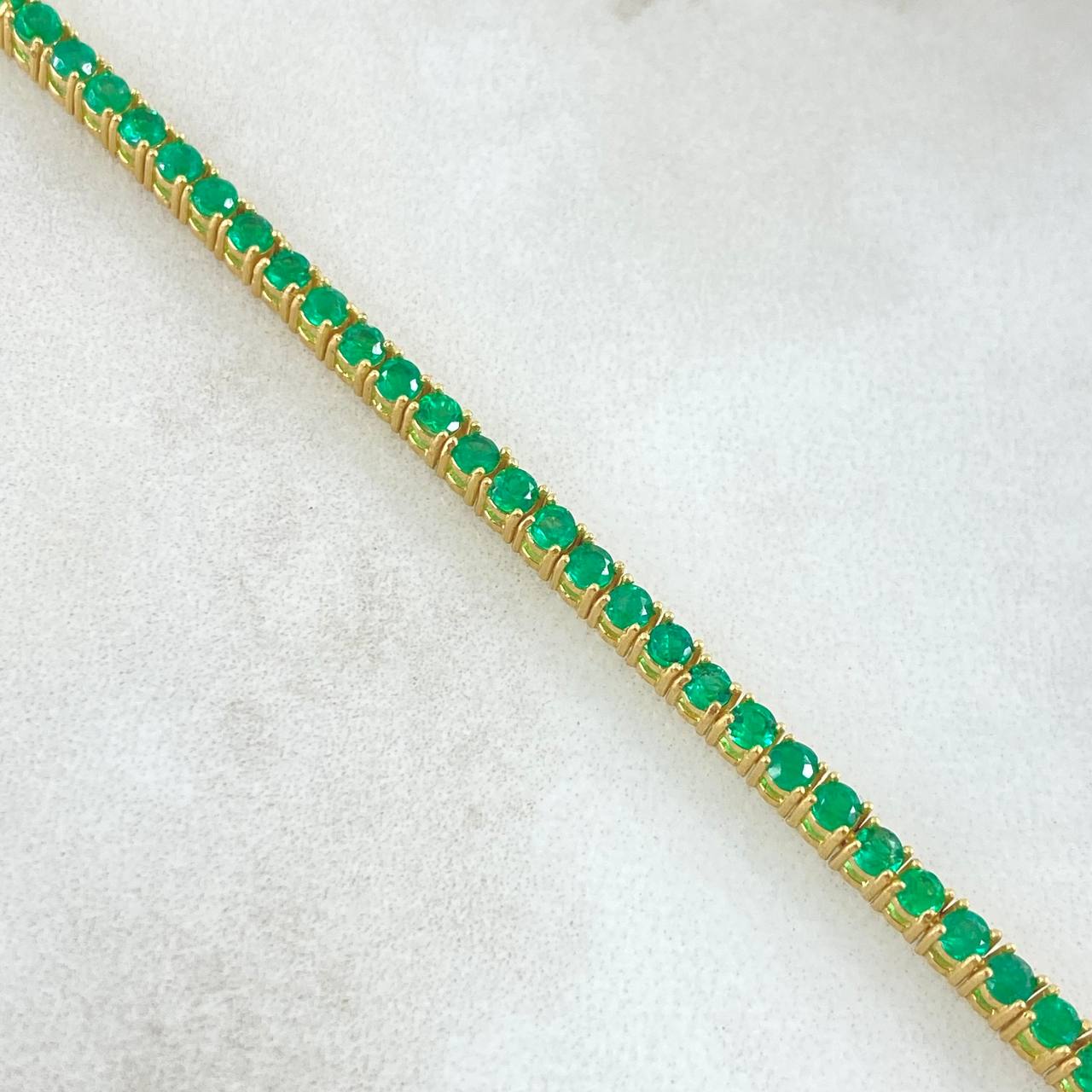 Pulso Tennis 8gr / 19cm / 2.3mm Esmeraldas 2.76 Qts Oro Amarillo 18K (Joya) ©