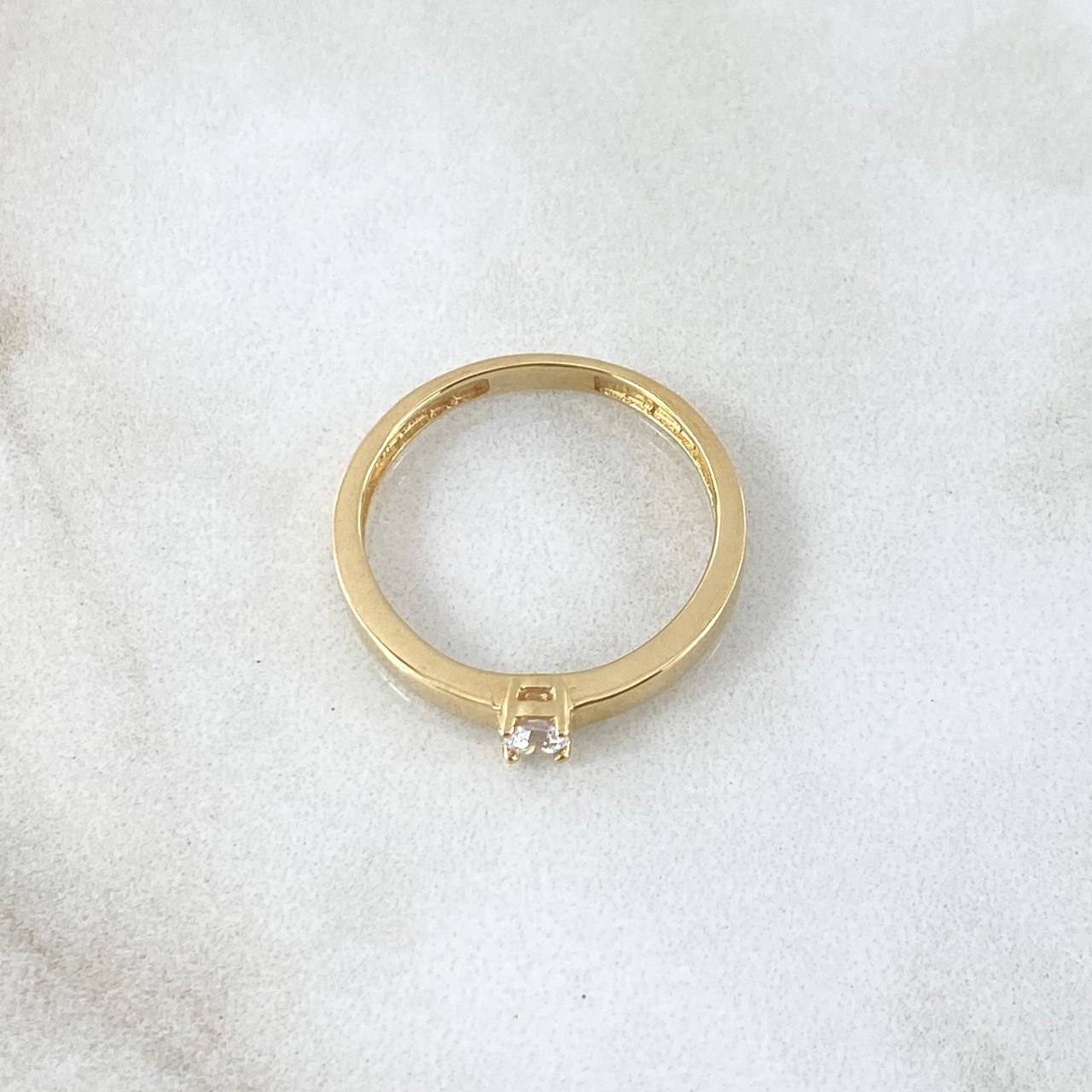 Anillo Solitario Liso Grueso 1.95gr / T6 / Circon Blanco Oro Amarillo 18K