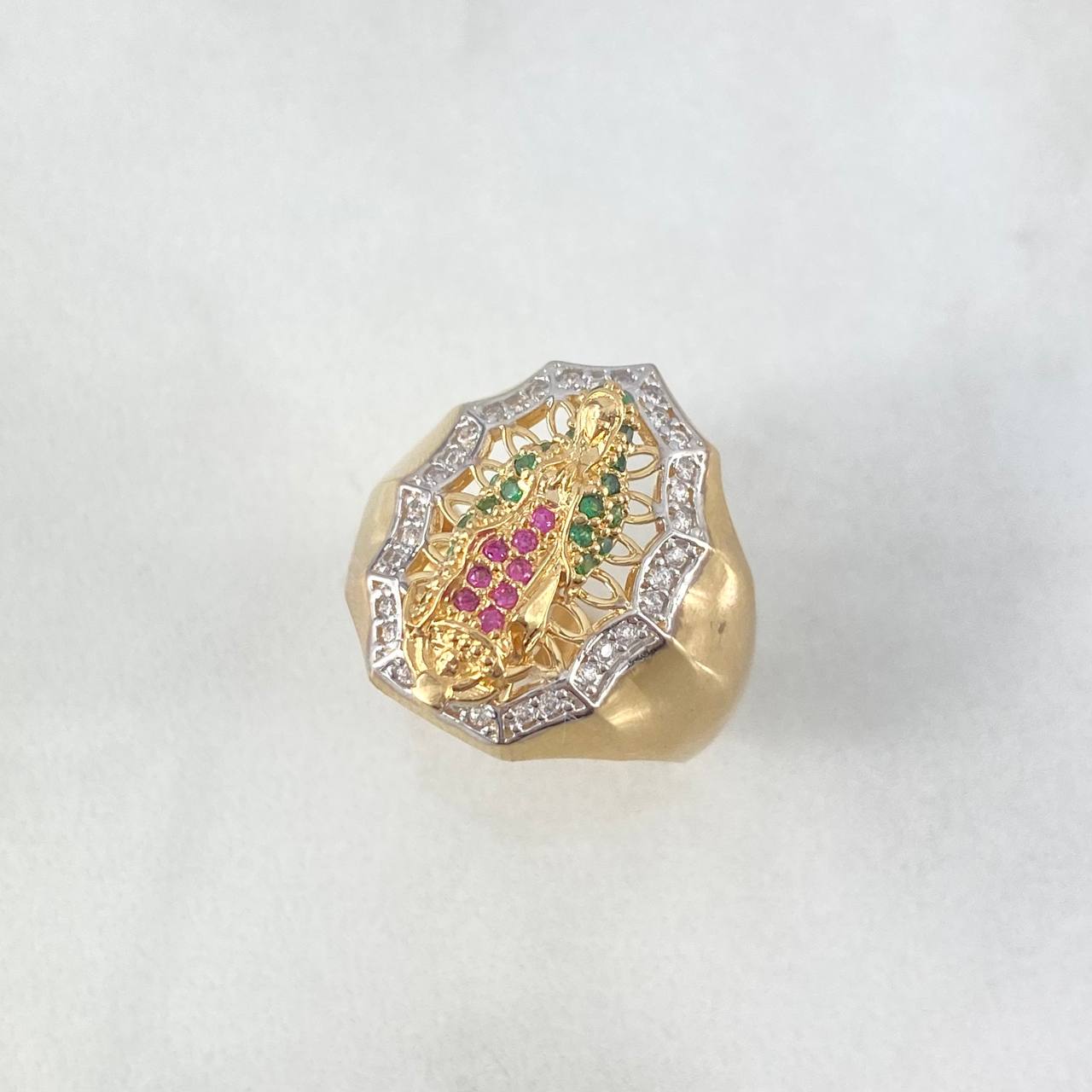 Anillo Virgen de Guadalupe Filigrana 6.4gr / T6 1/2 / Circones Blancos Fucsias Verdes Dos Oros Amarillo Blanco