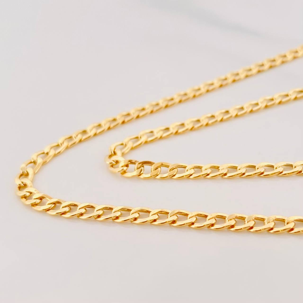 Cadena Cubana 4.1g / 60cm / 3.19mm Oro Amarillo 18K