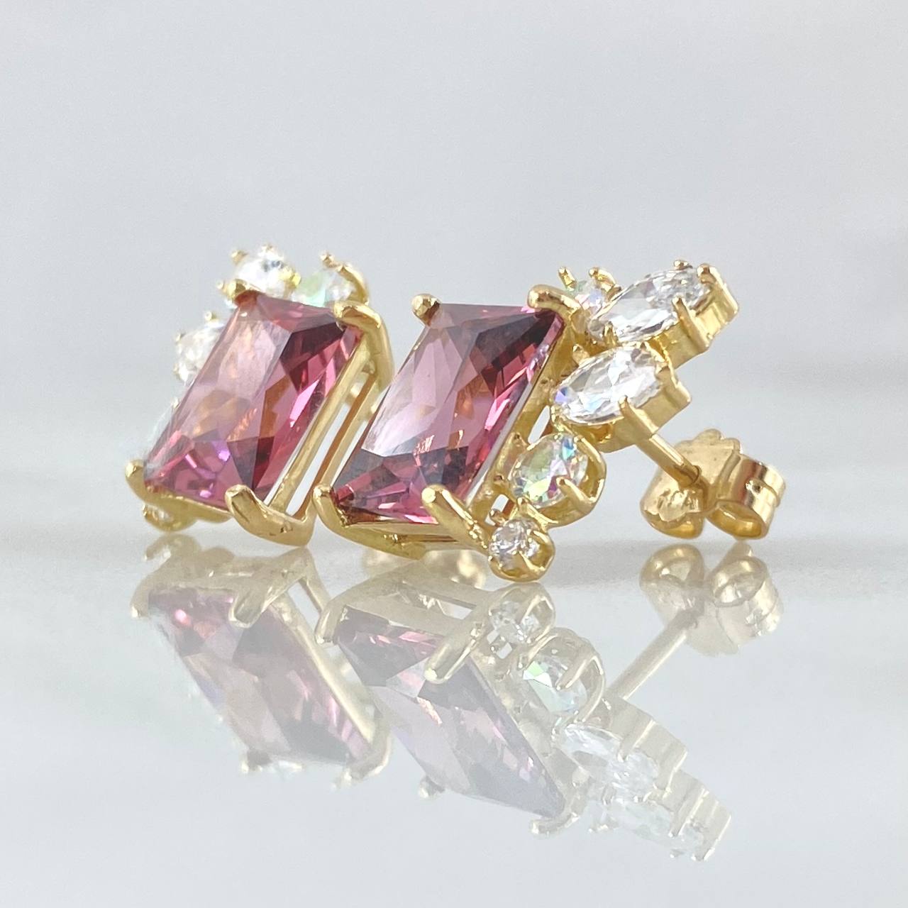 Topos Rectangulo de Princesa 4.85gr / 1cm / Nac.Esp. Oro 18K