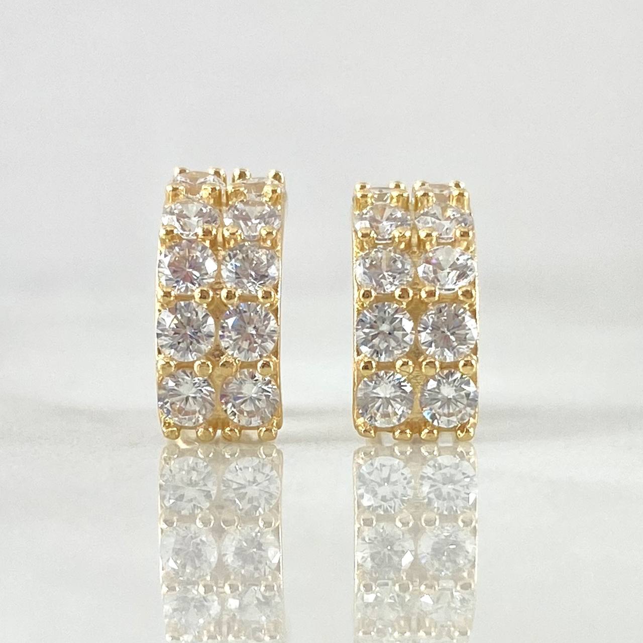 Topos Uñas Tupidas 2.75gr / 1.1cm / Nac.Esp. Oro 18K ©