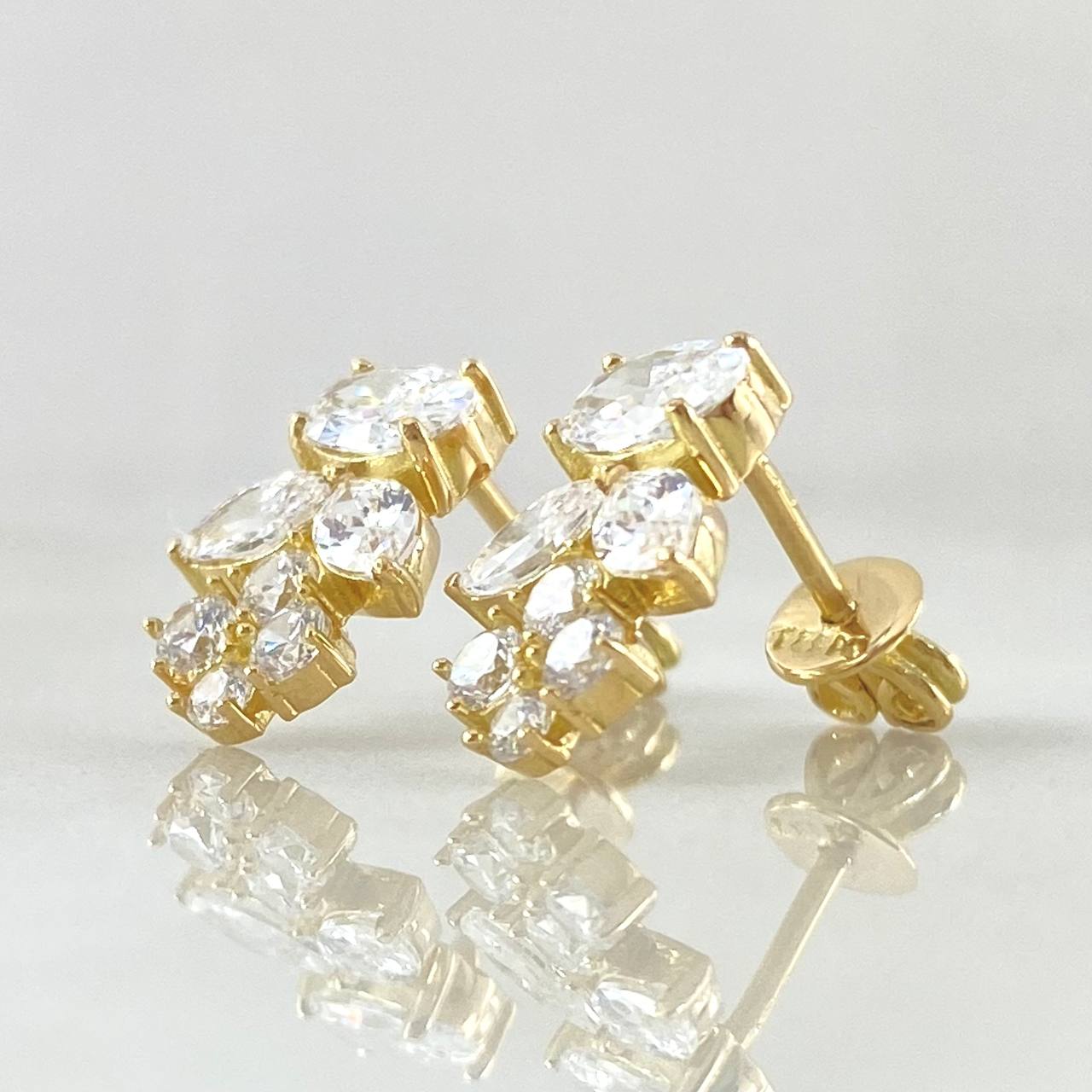 Topos Flor de Muerdago 2.75gr / 1.3cm / Nac.Esp. Oro 18K ©