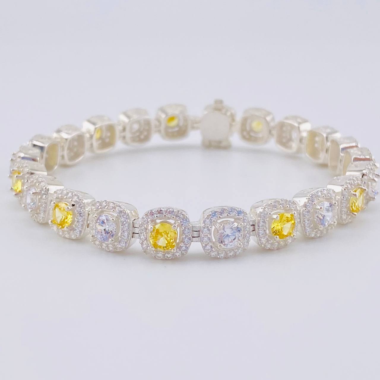 Pulso Tenis Cuadrado 21.4g / 18 cm / 7.6mm Plata 925