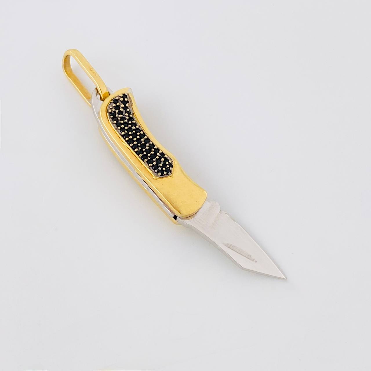 Dije Navaja 7.95g / 3.9cm Dos Oros Amarillo Blanco 18K