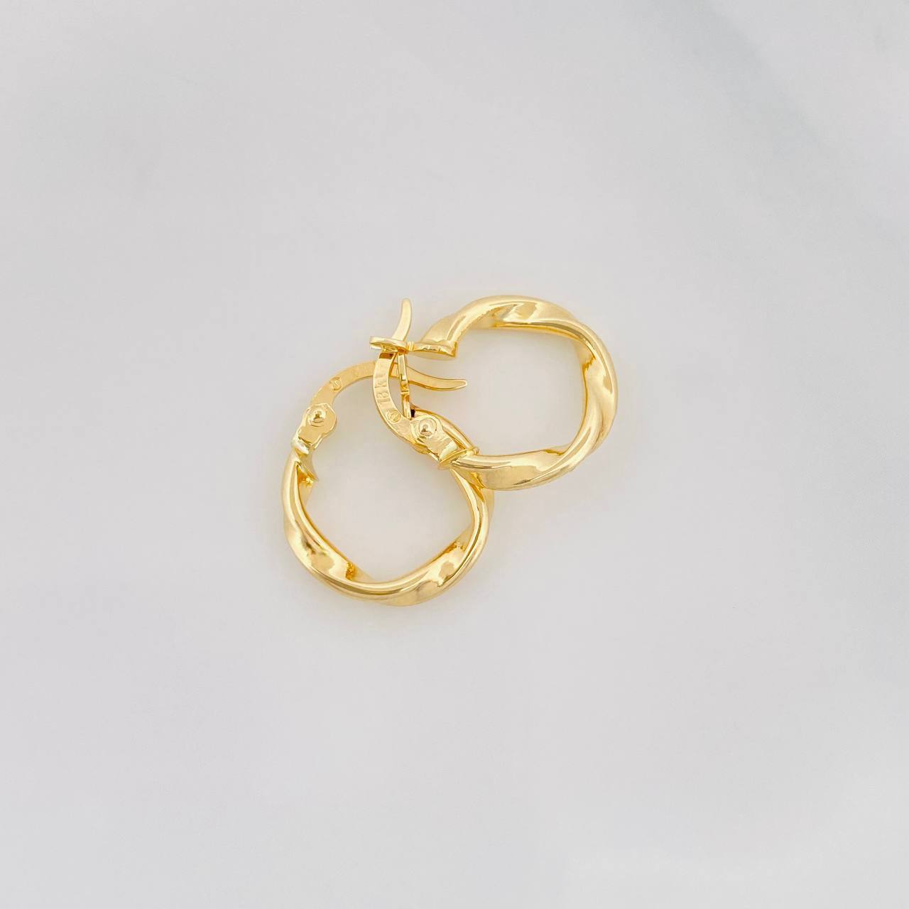 Candongas Bridget 1.15g / 1.05cm Oro Amarillo 18K