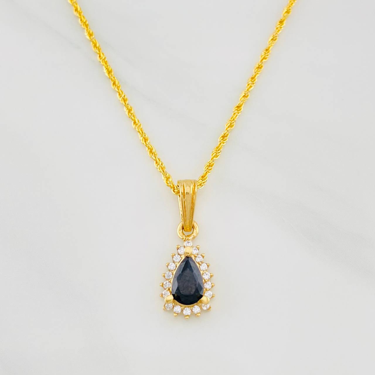 Set Cadena Lazo + Dije Halo Lagrima / 2.05g / 50cm Oro Amarillo 18K