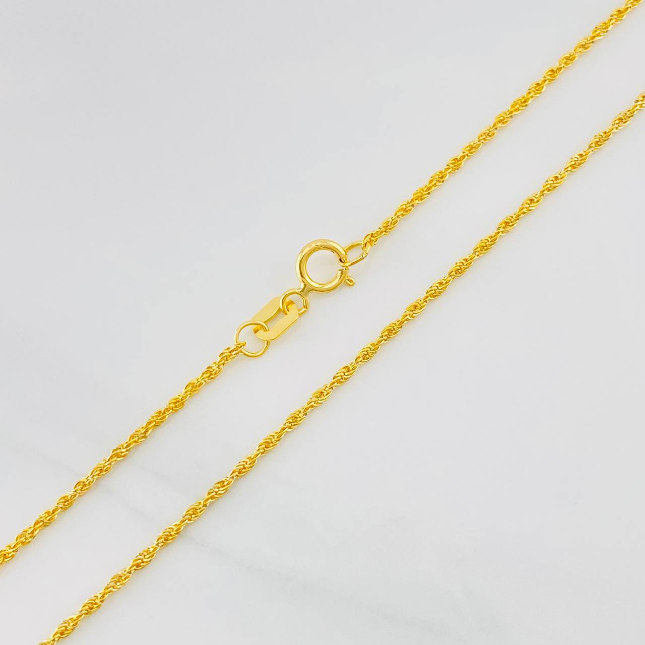 Set Cadena Lazo + Dije Halo Lagrima / 2.05g / 50cm Oro Amarillo 18K