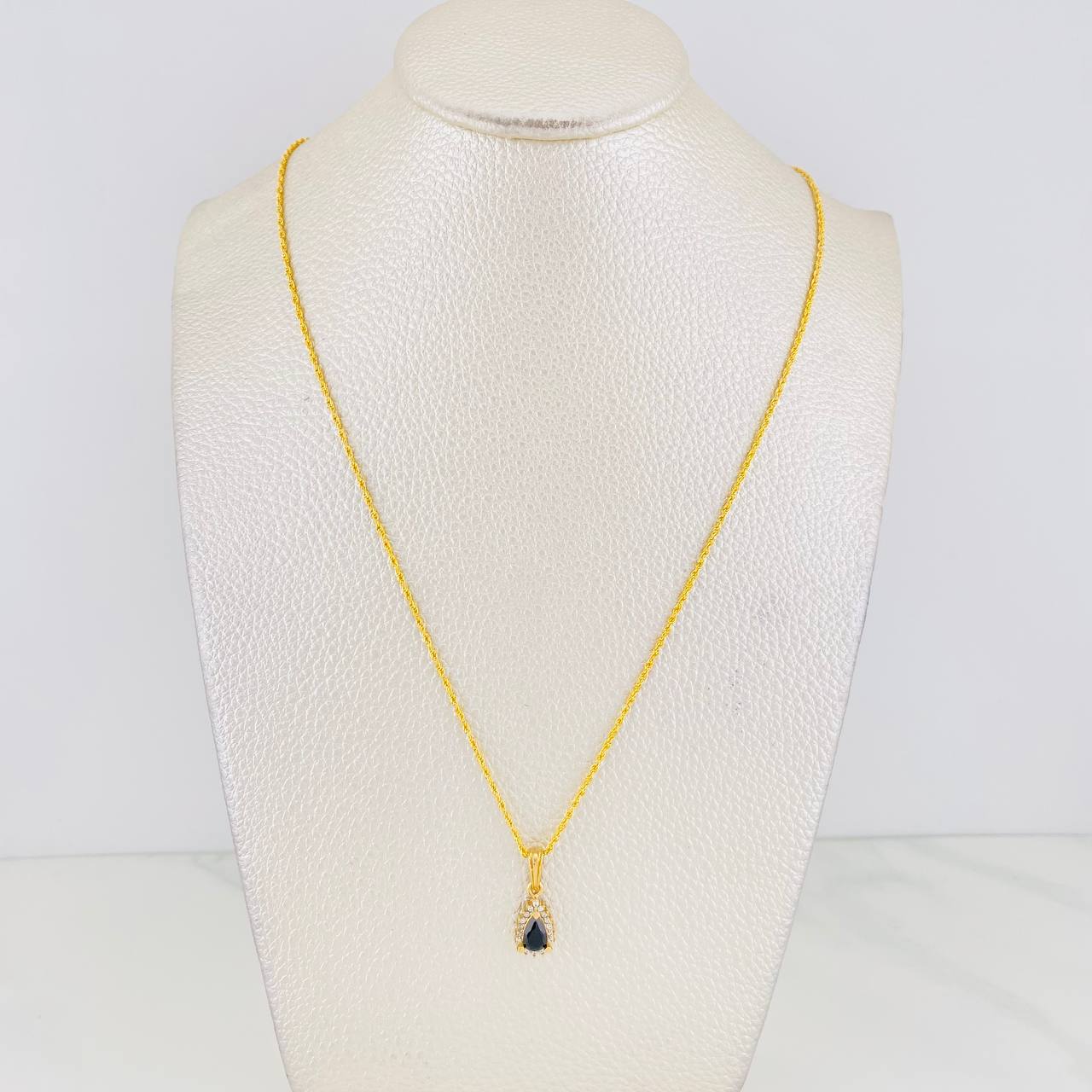 Set Cadena Lazo + Dije Halo Lagrima / 2.05g / 50cm Oro Amarillo 18K