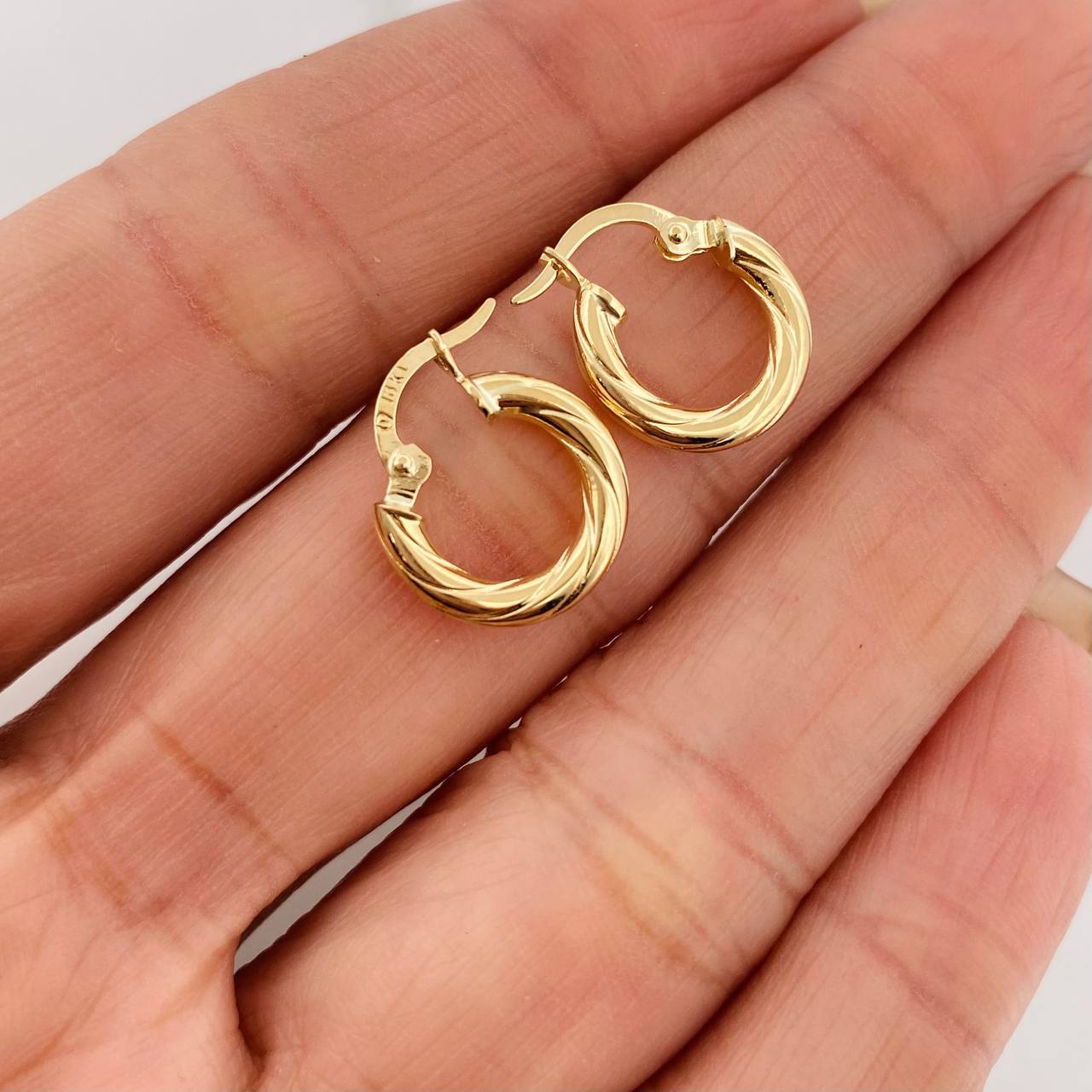 Candongas Mary 1.35 g / 1.5 cm Oro Amarillo 18K