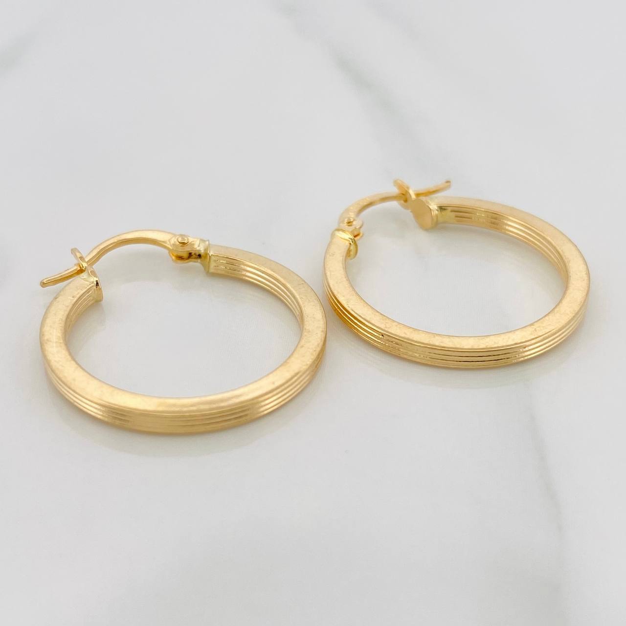 Candongas Fabi 1.7 g / 2.5 cm Oro Amarillo 18K
