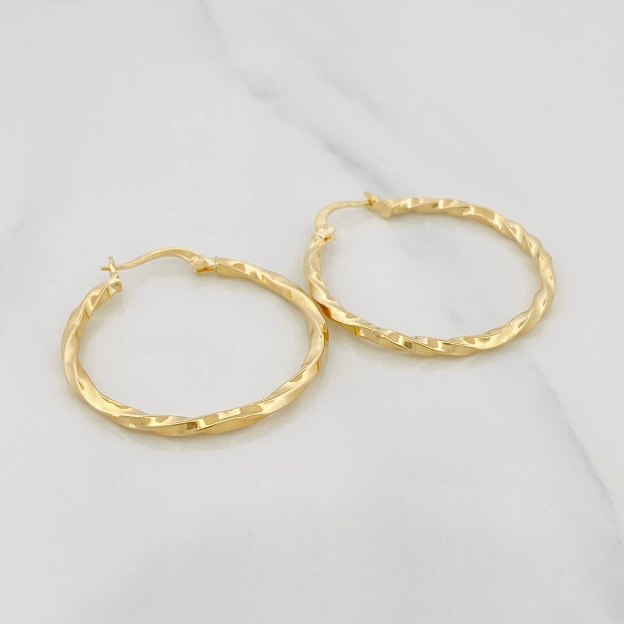 Candongas Ale 2.05 g / 3.3 cm Oro Amarillo 18K