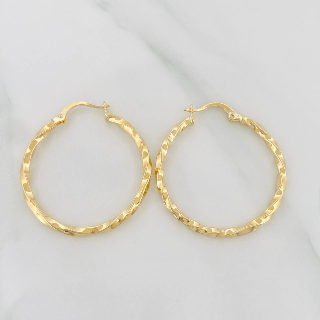 Candongas Ale 2.05 g / 3.3 cm Oro Amarillo 18K