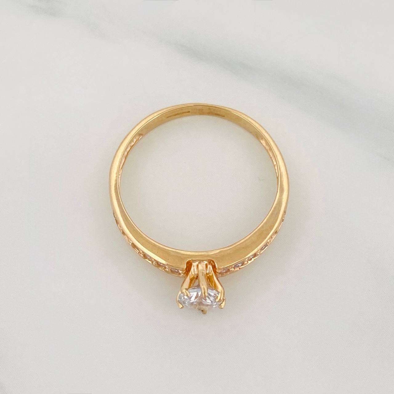 Anillo Solitario Churumbela 2 g / T6 1/2 Oro Amarillo 18K