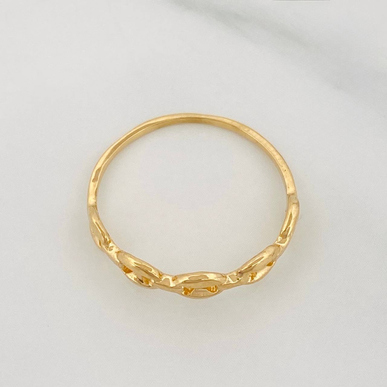 Anillo Gc 1.3 g / T7 Oro Amarillo 18K