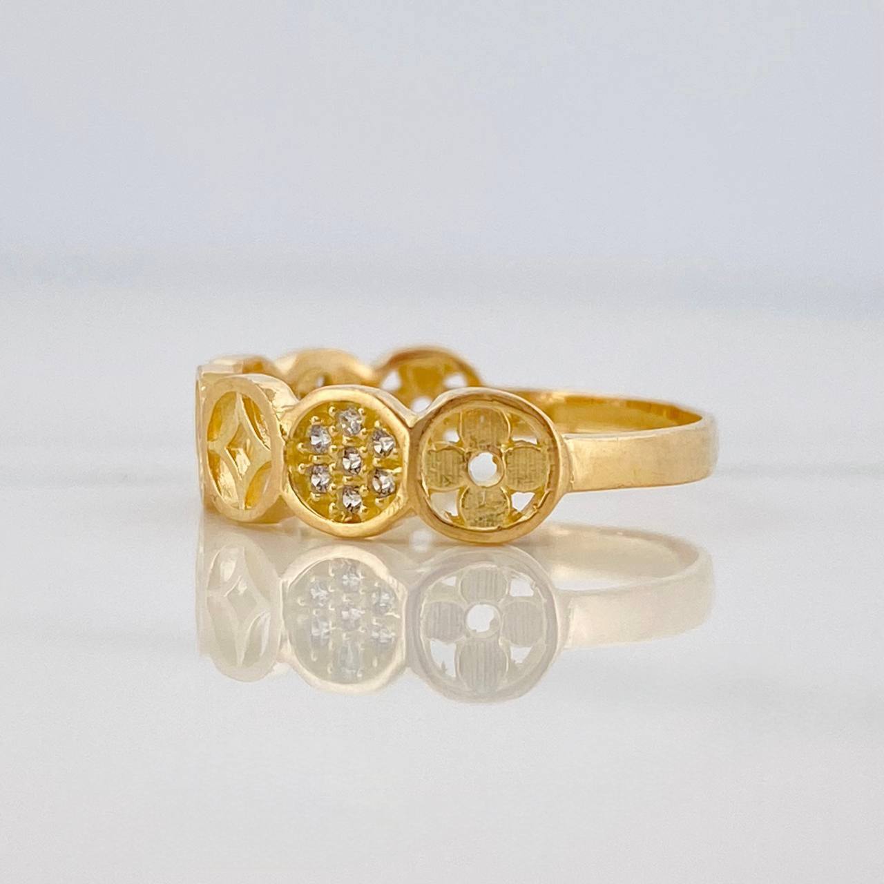 Anillo Figuras 2.25 g / T5 1/4 Oro Amarillo 18K