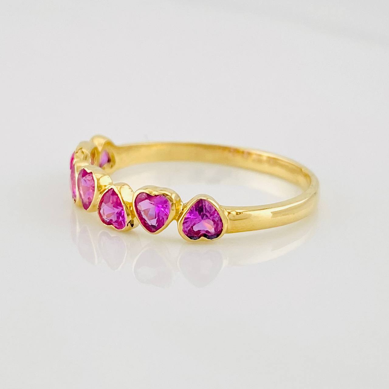 Anillo Corazones 1.85g / T7 3/4 Oro Amarillo 18K
