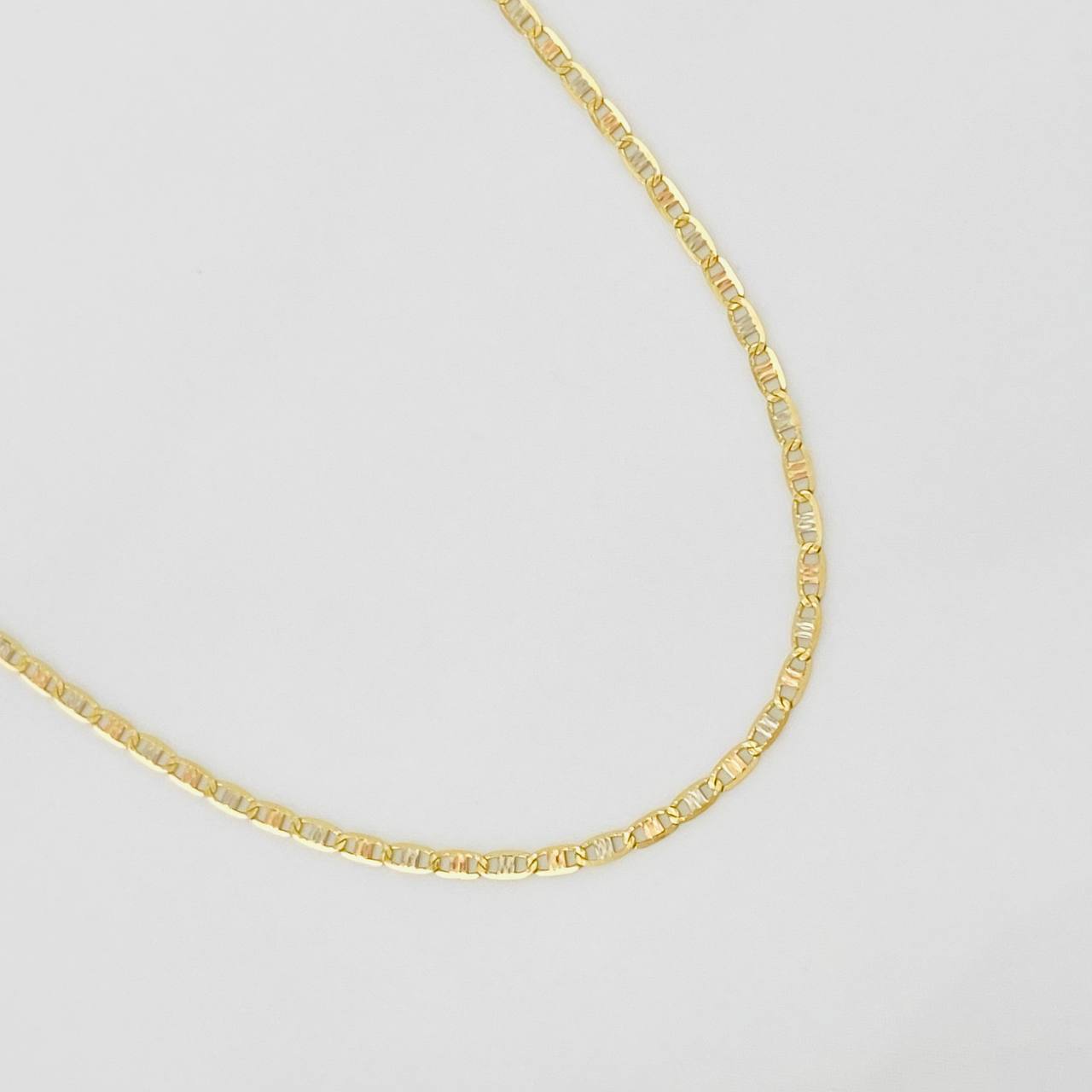 Cadena Escalera Plana 1.3g / 40cm / 1.3mm Tres Oros 18K