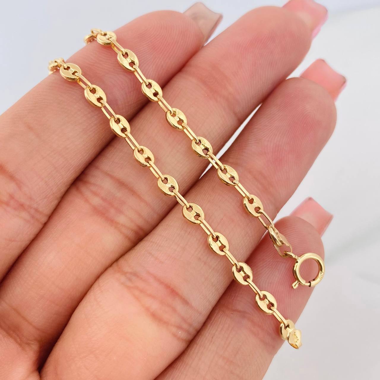Tobillera GC 2.35g / 25.05cm / 3.43mm Oro Amarillo 18K