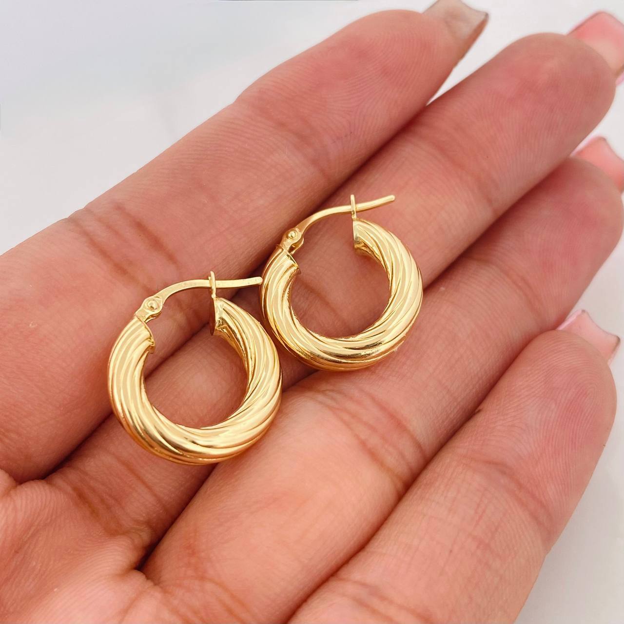 Candongas Mary 2.6g / 2cm Oro Amarillo 18K