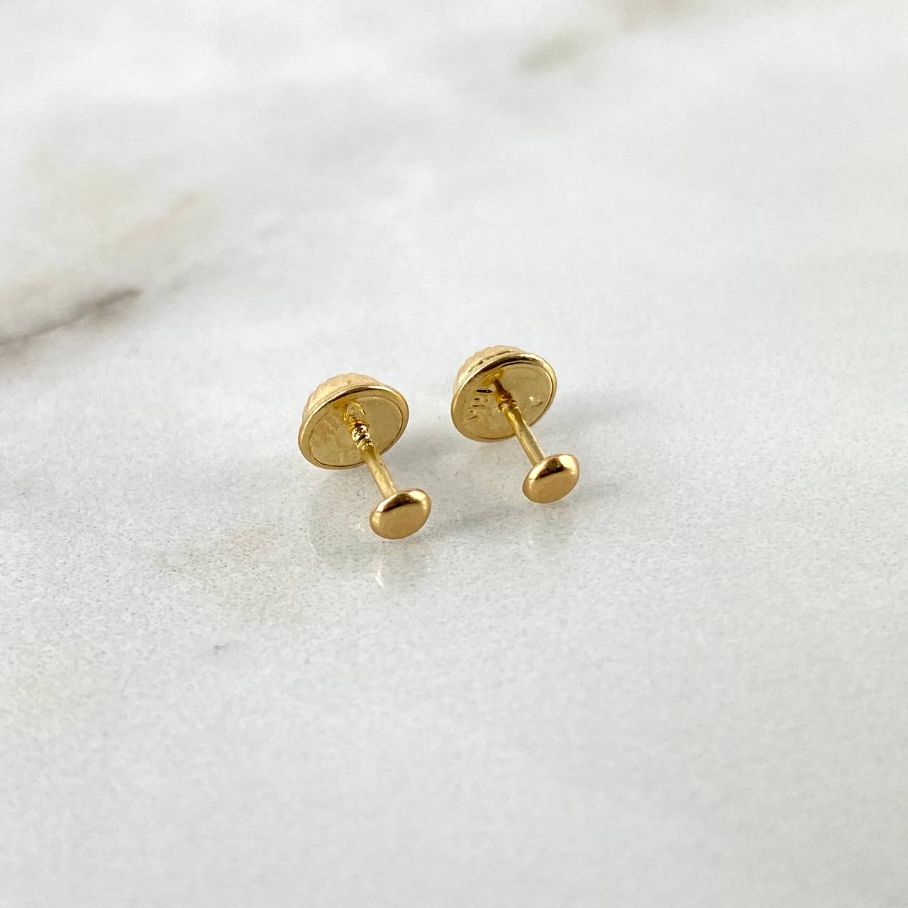 Topos Circulo Pequeño 0.4gr / Oro Amarillo
