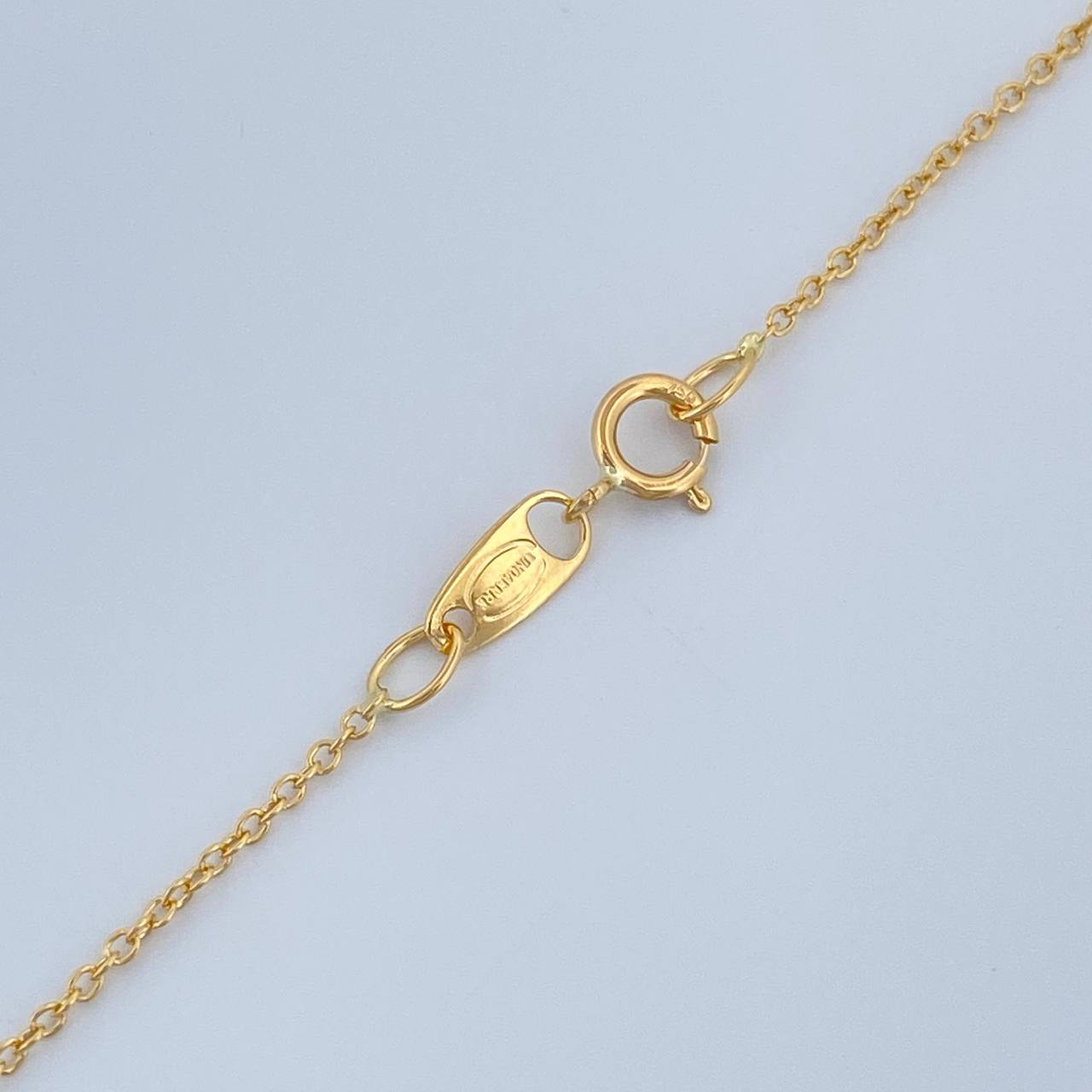 Cadena Aro Seguido 1.3gr / 45.4cm / 0.57mm Oro Amarillo +3 18K $