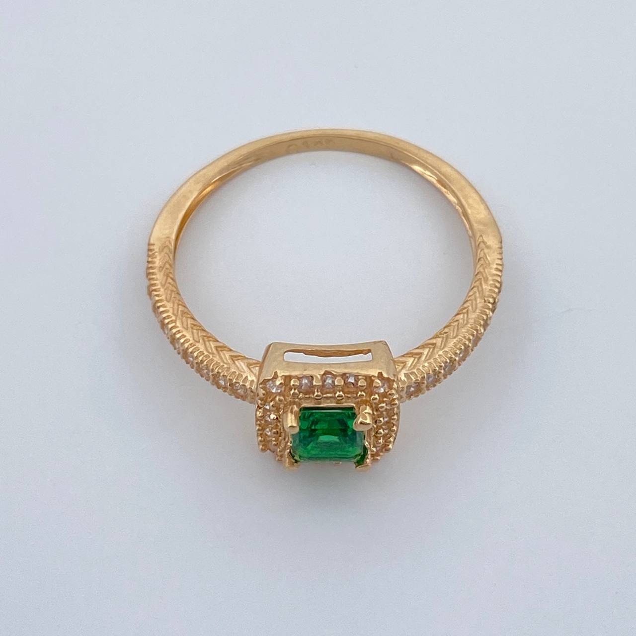 Anillo Halo 2.55gr / T6 3/4 / Oro Amarillo 18K %