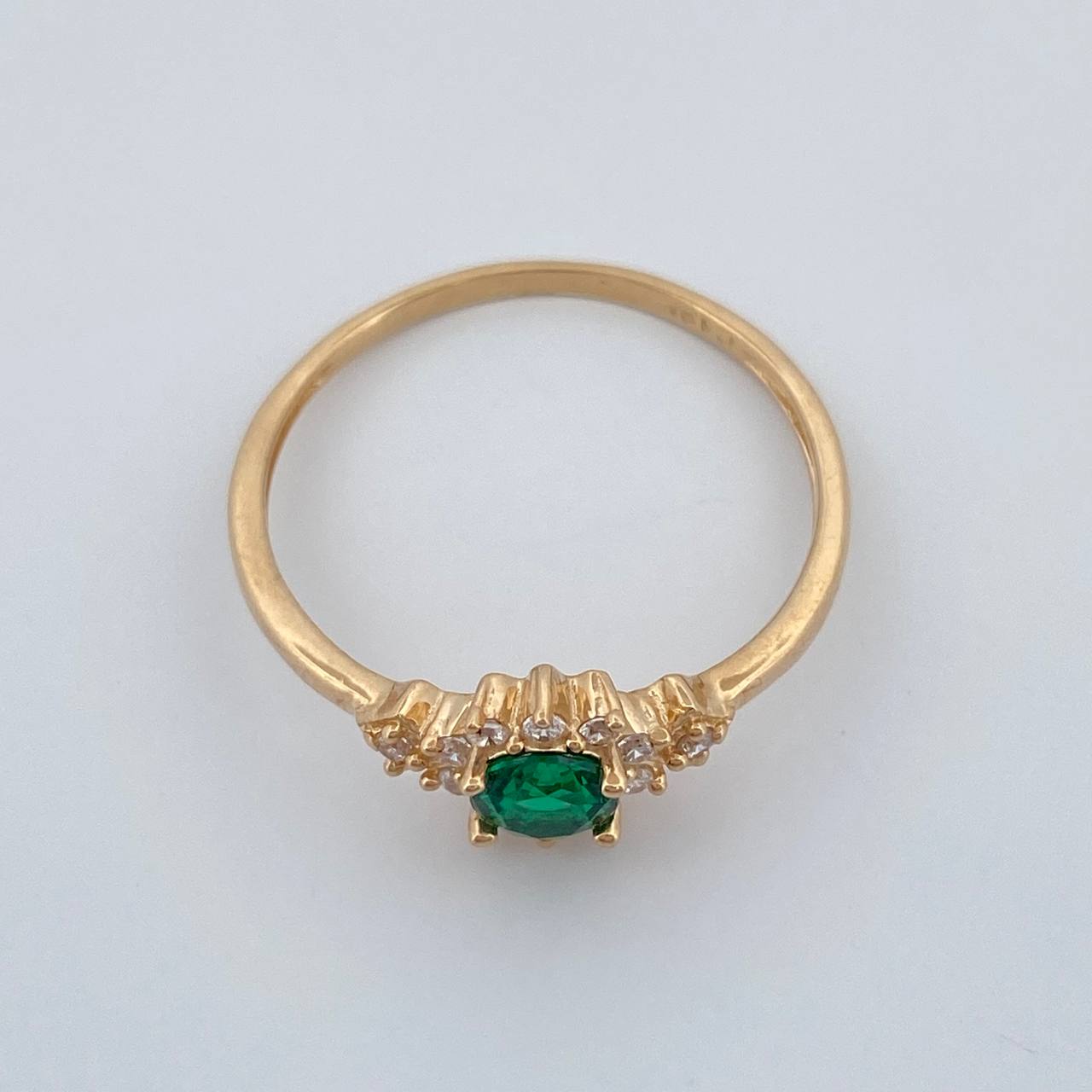 Anillo Halo Flor 1.8gr / T7 1/2 / Oro Amarillo 18K %