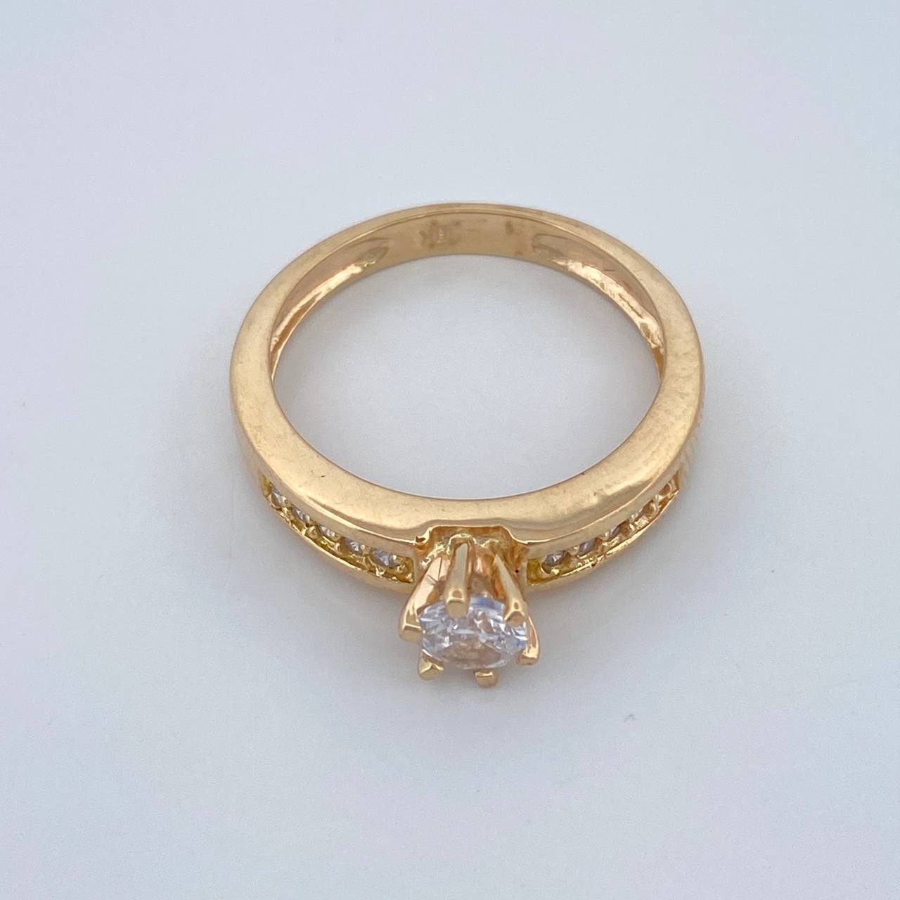Anillo Solitario Churumbela 3.5gr / T6 1/2 / Oro Amarillo 18K %