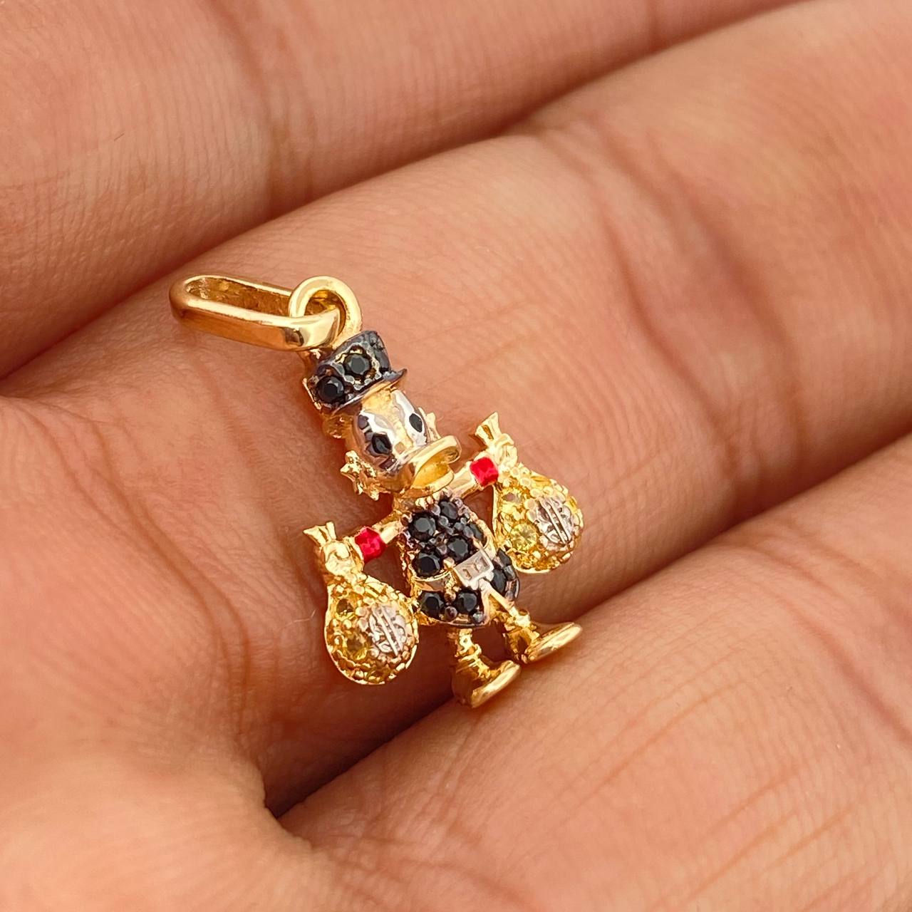 Dije Pato Bolsa Dinero 1.5gr / 2.2cm / Tres Oros 18K %