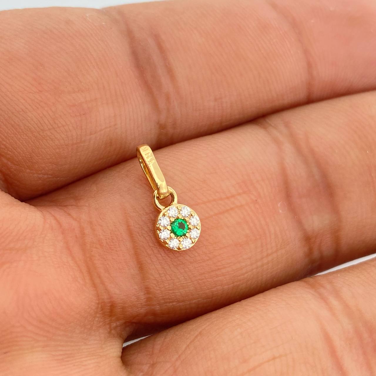 Dije Halo 0.45gr / 1.2cm / Oro Amarillo 18K %