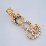 Dije Silueta Gato 1.75gr / 2.8cm / Dos Oros Amarillo Blanco 18K %