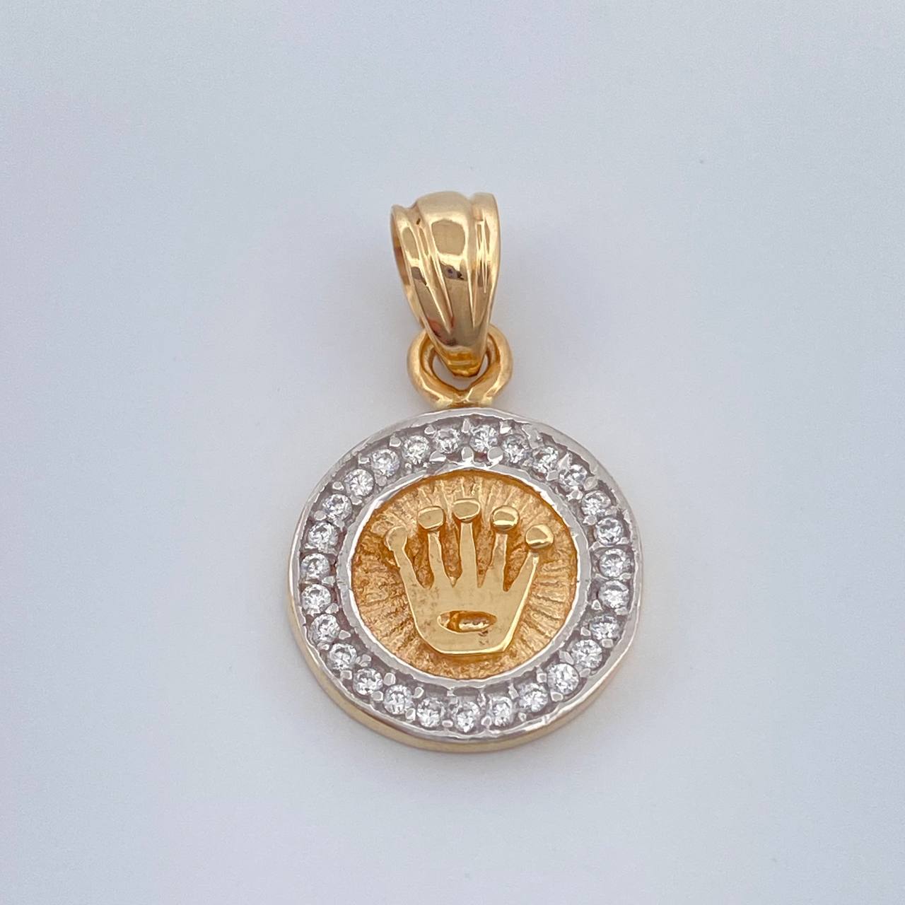 Dije Corona 1.7gr / 2cm / Dos Oros Amarillo Blanco 18K %