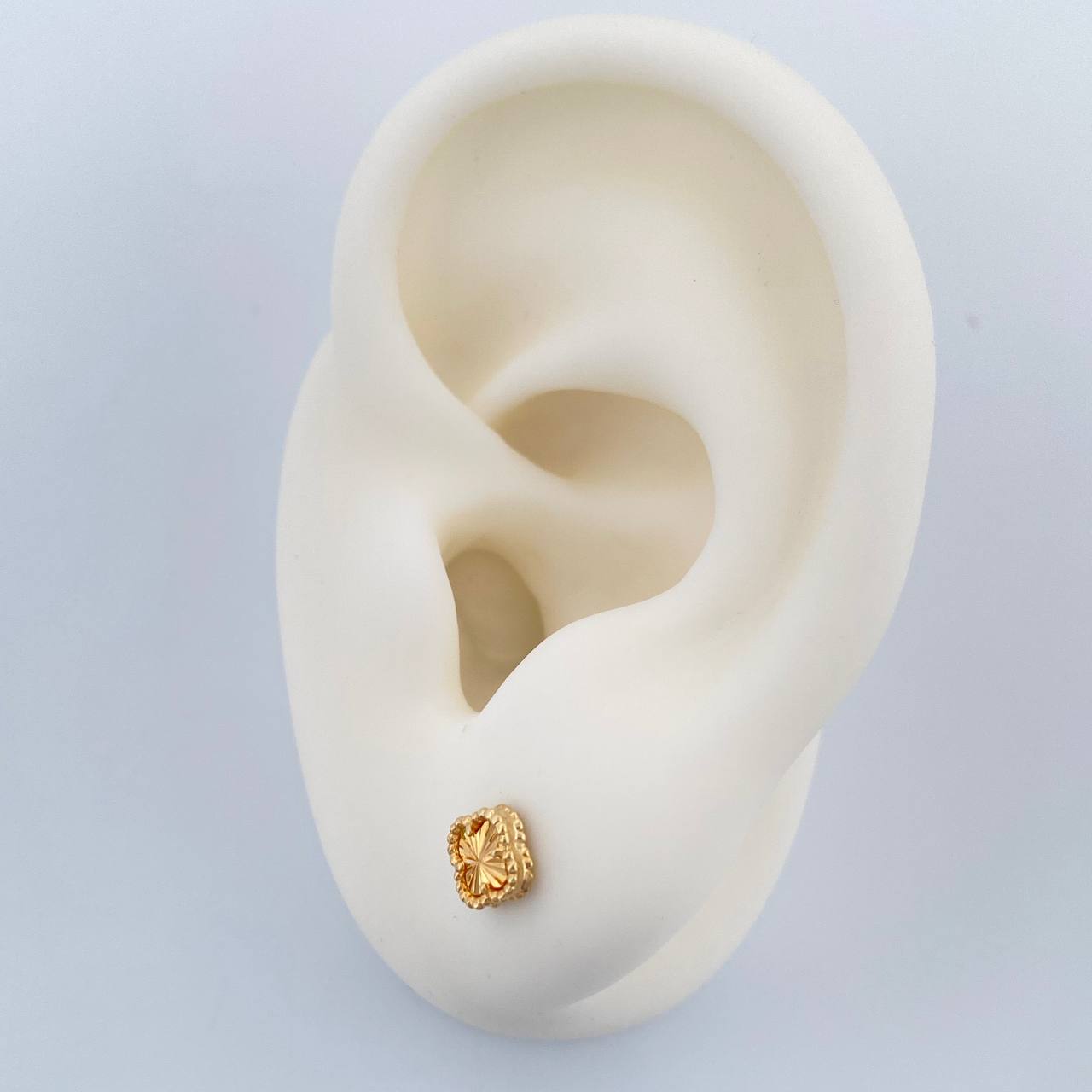 Topos Trebol 1.1gr / Oro Amarillo 18K %